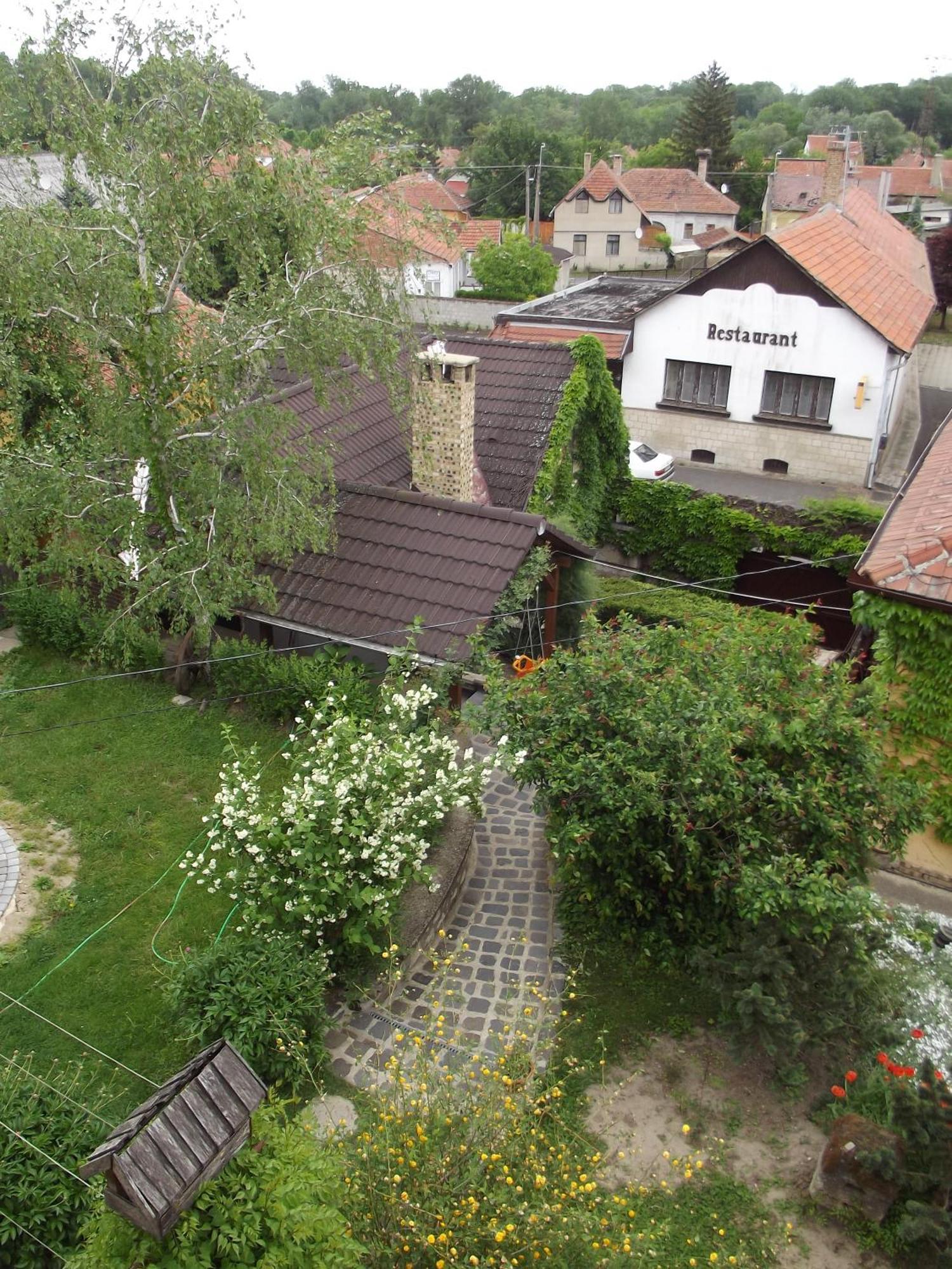 Boene Vendeghaz Es Borozo Apartment Tokaj Exterior photo